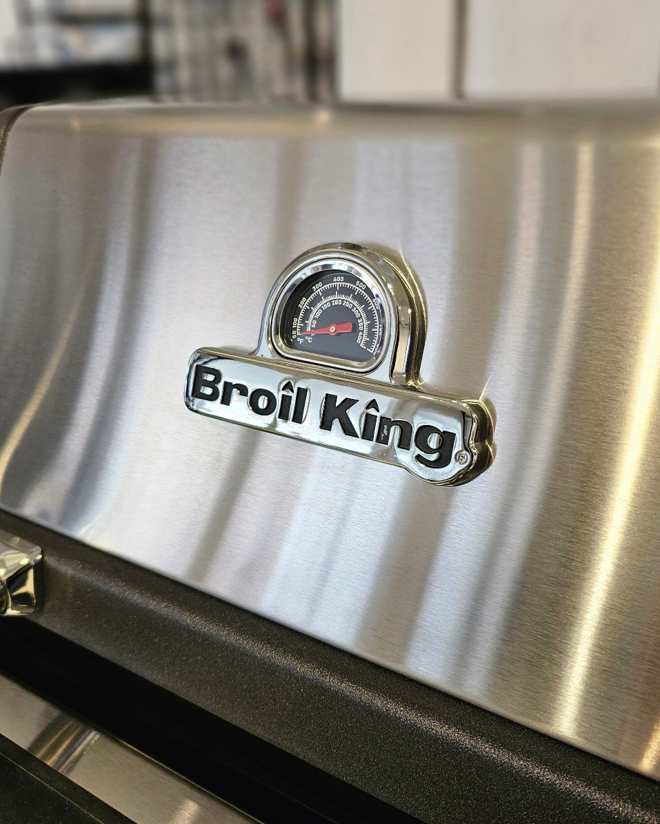 Barbacoa a gas Broil King Gem 320 con envío y armado gratis.